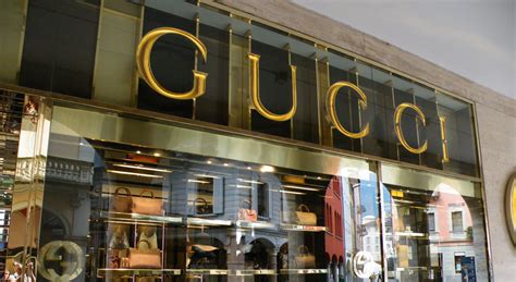 gucci azienda storia|is gucci still family owned.